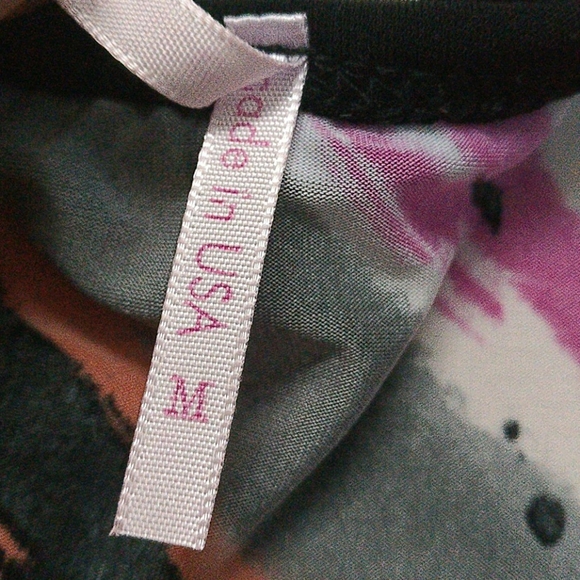 *💖 NWOTPink Low V cut, tunic - Picture 8 of 11